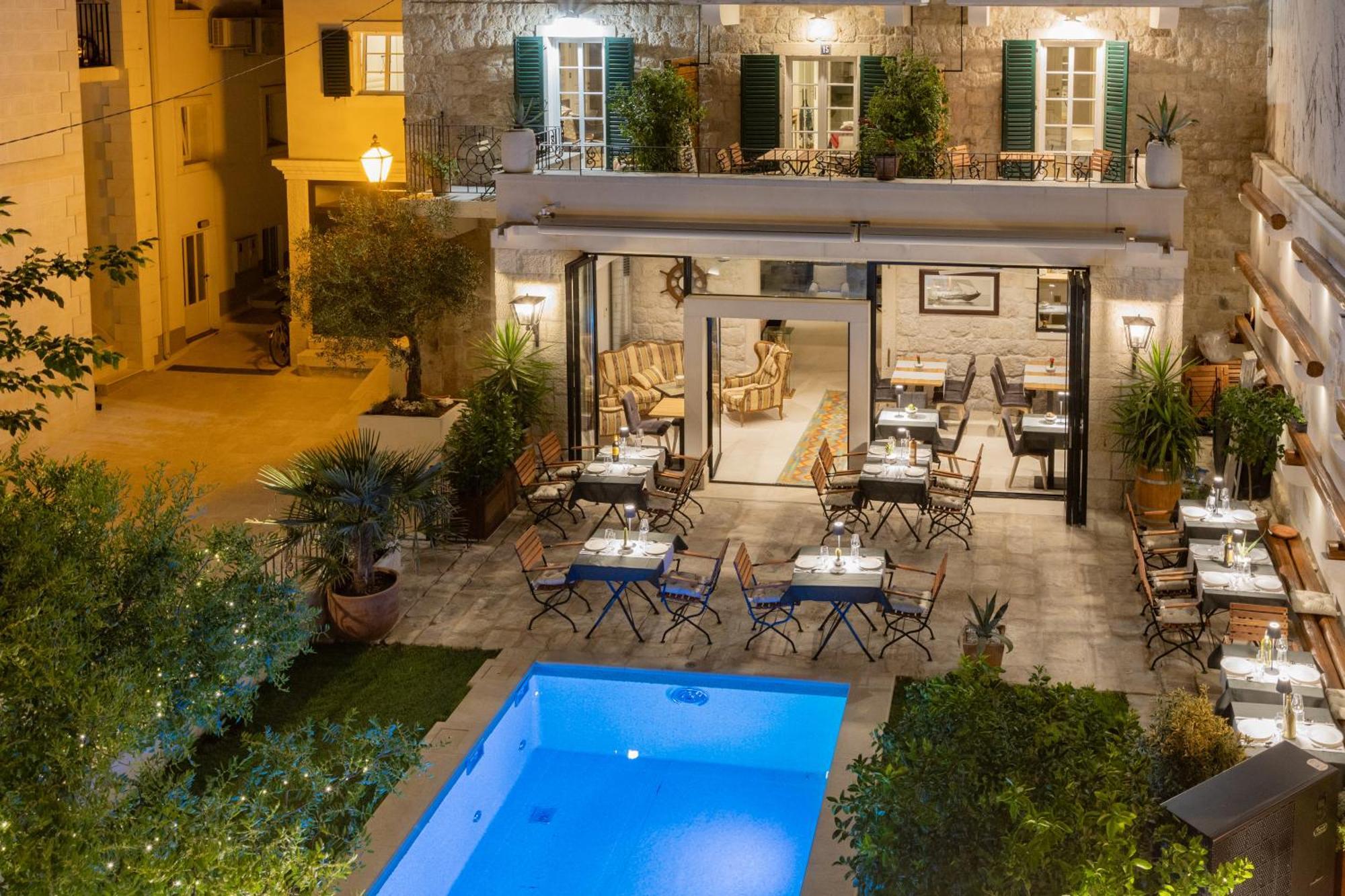 New - Casa Columba - 4 Star Design Boutique Hotel With Outdoor Pool & Private Garden (Adults Only) Макарска Экстерьер фото