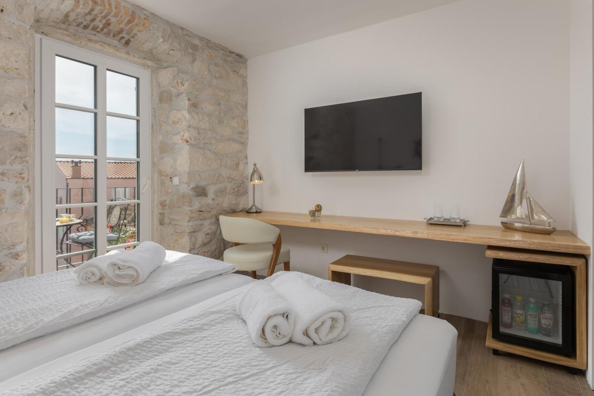 New - Casa Columba - 4 Star Design Boutique Hotel With Outdoor Pool & Private Garden (Adults Only) Макарска Экстерьер фото