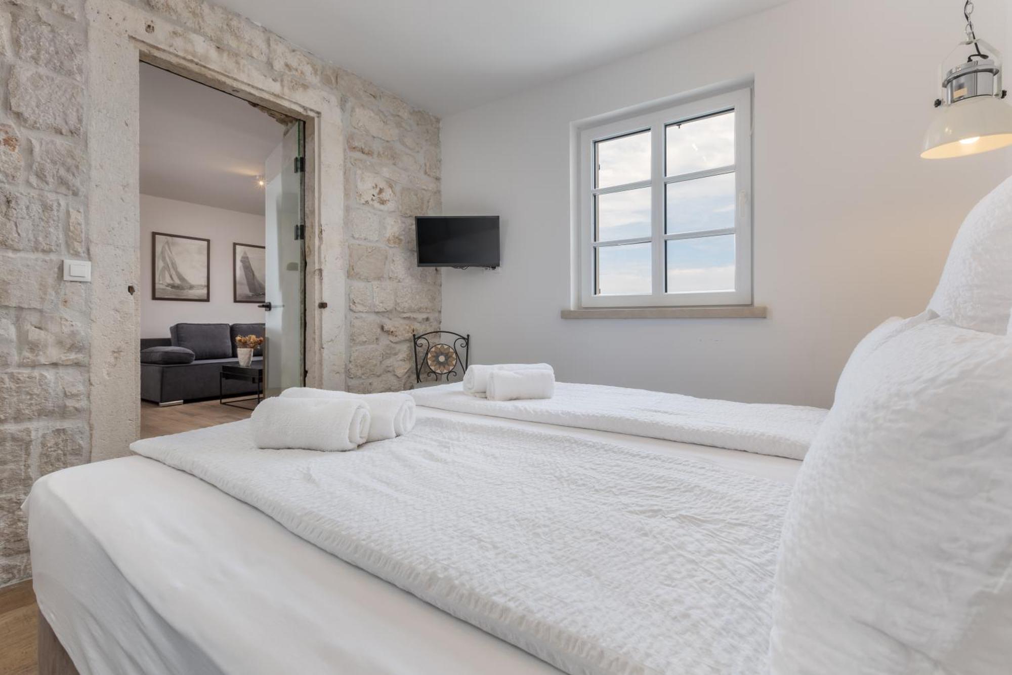New - Casa Columba - 4 Star Design Boutique Hotel With Outdoor Pool & Private Garden (Adults Only) Макарска Экстерьер фото
