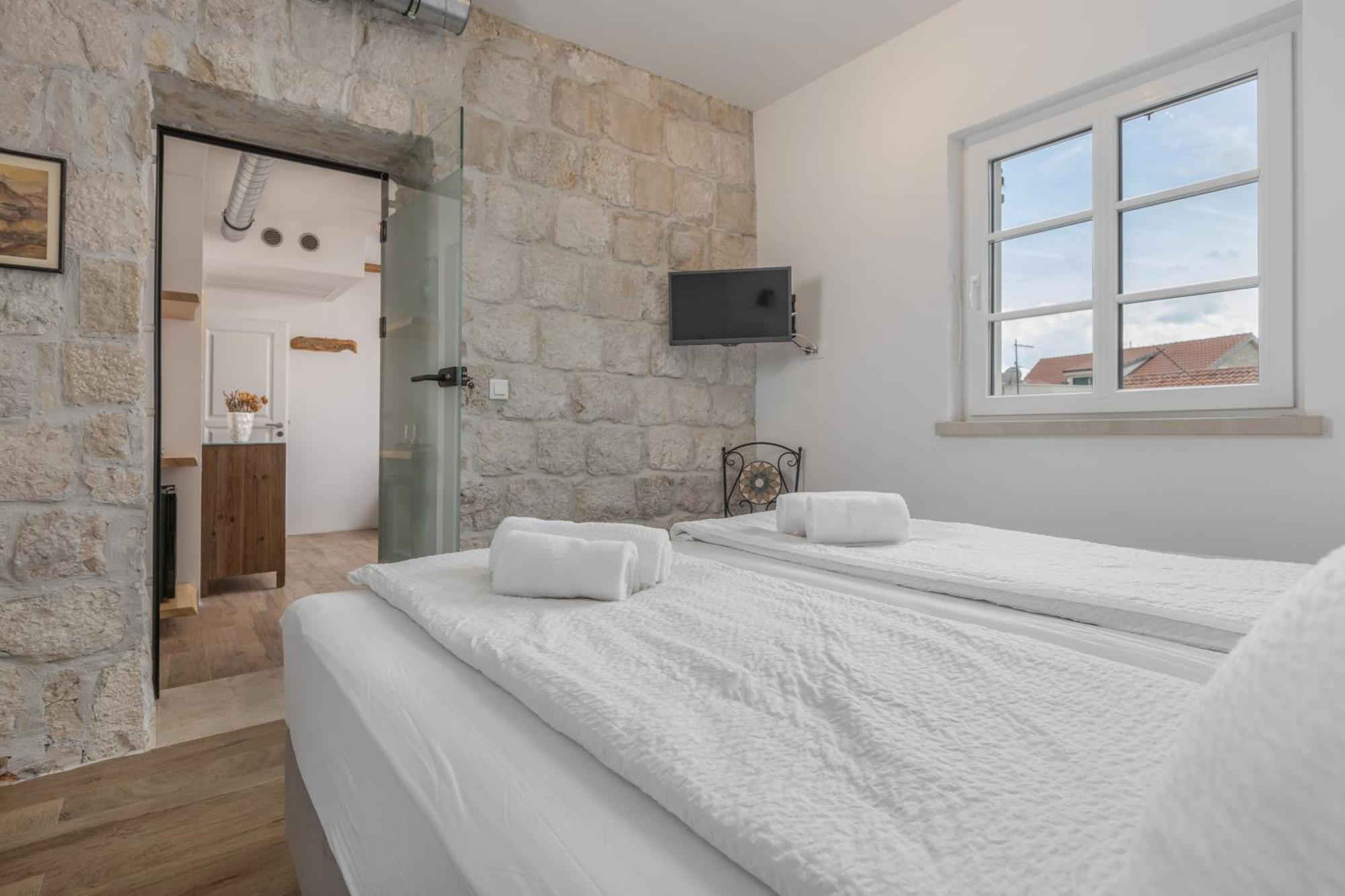 New - Casa Columba - 4 Star Design Boutique Hotel With Outdoor Pool & Private Garden (Adults Only) Макарска Экстерьер фото